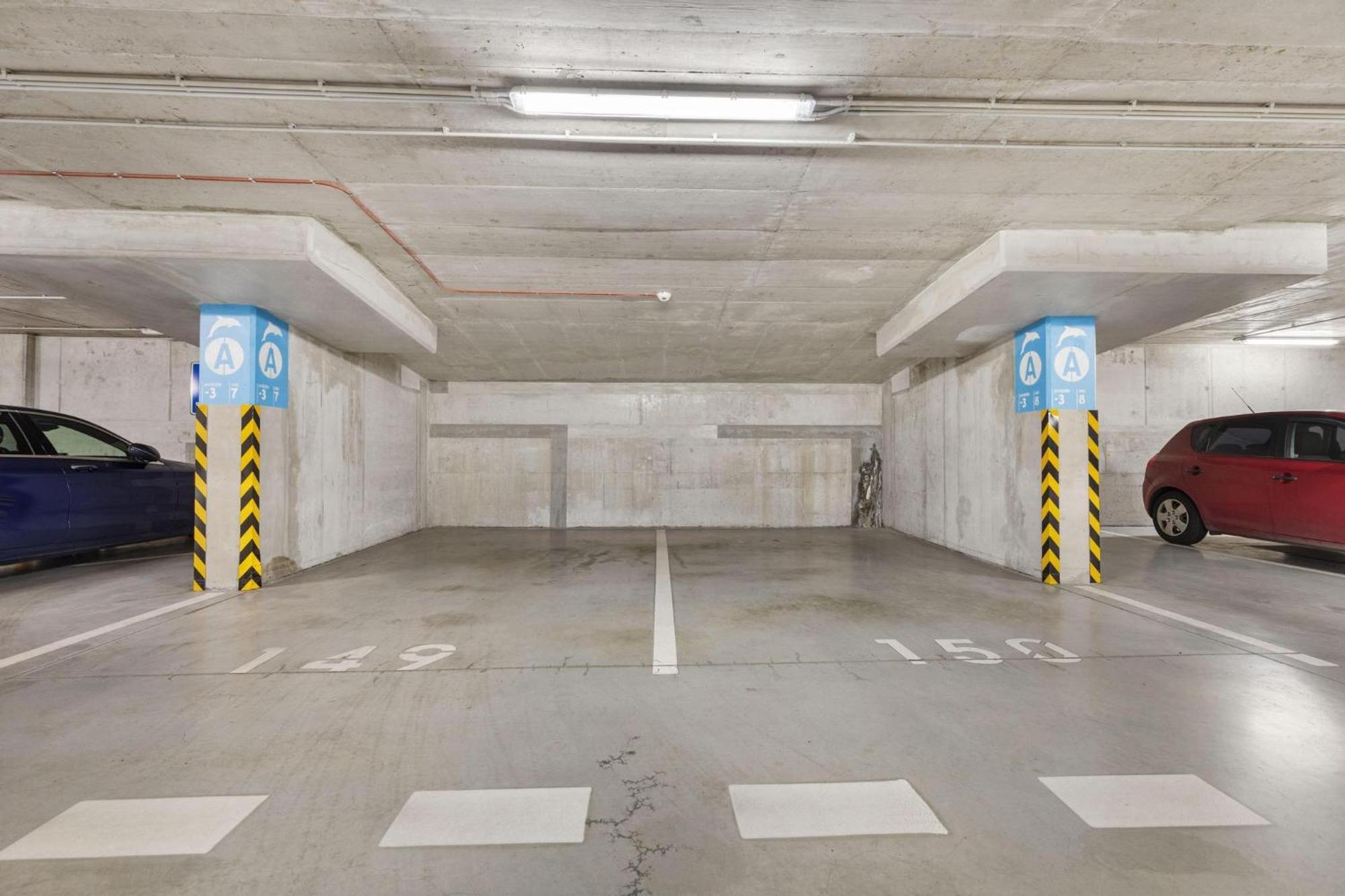 Sky Apartman In Bratislava - With 2 Parking Places Eksteriør bilde